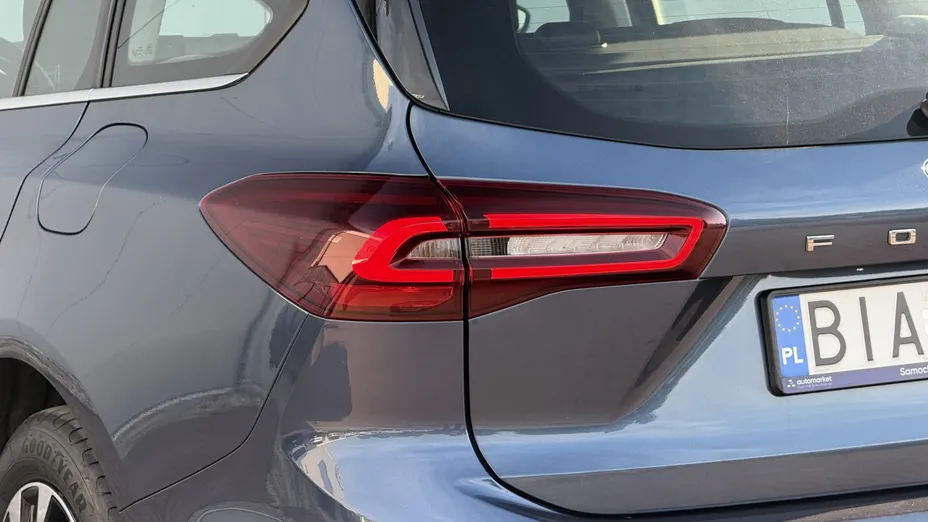 FORD Focus Focus 1.0 EcoBoost mHEV Titanium aut