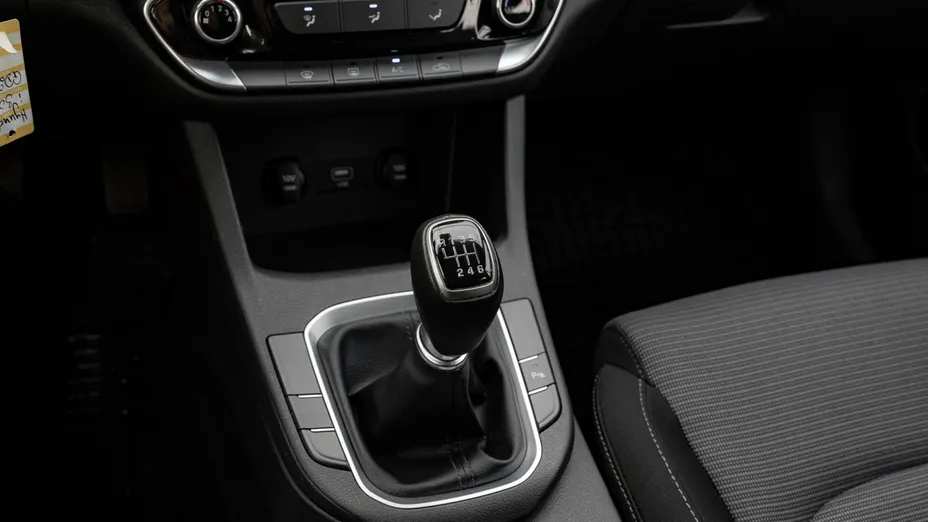 HYUNDAI i30 i30 1.5 DPI Modern