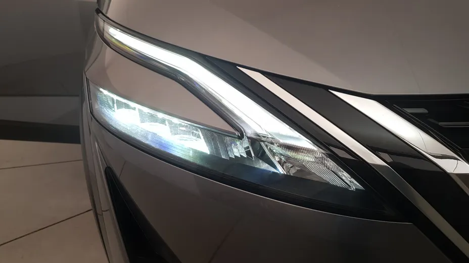 NISSAN Qashqai Qashqai 1.3 DIG-T mHEV N-Connecta Xtronic