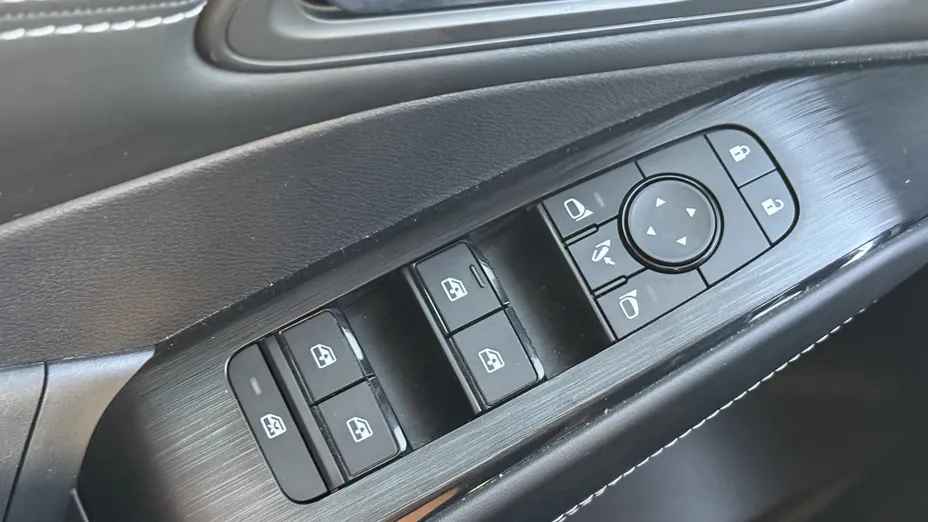 NISSAN Qashqai Qashqai 1.3 DIG-T mHEV N-Connecta Xtronic