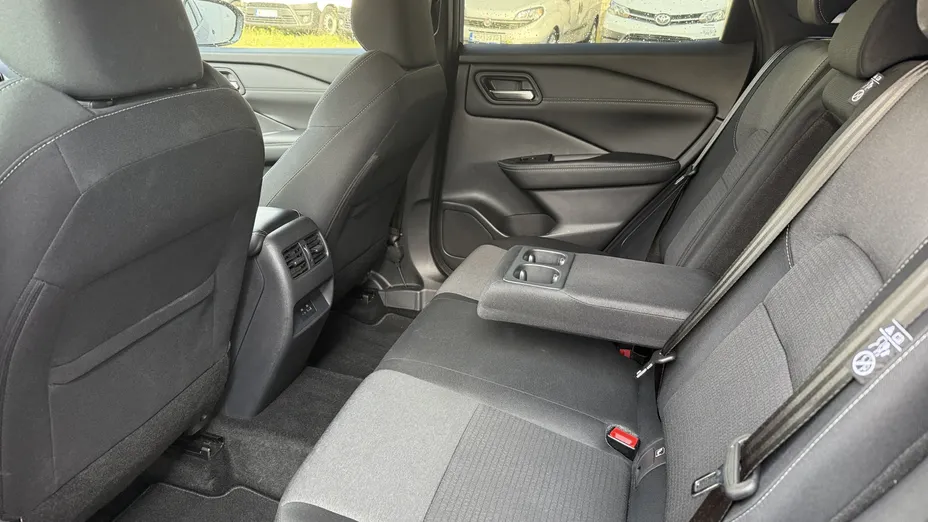 NISSAN Qashqai Qashqai 1.3 DIG-T mHEV N-Connecta Xtronic