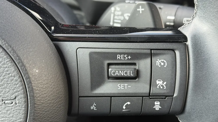 NISSAN Qashqai Qashqai 1.3 DIG-T mHEV N-Connecta Xtronic