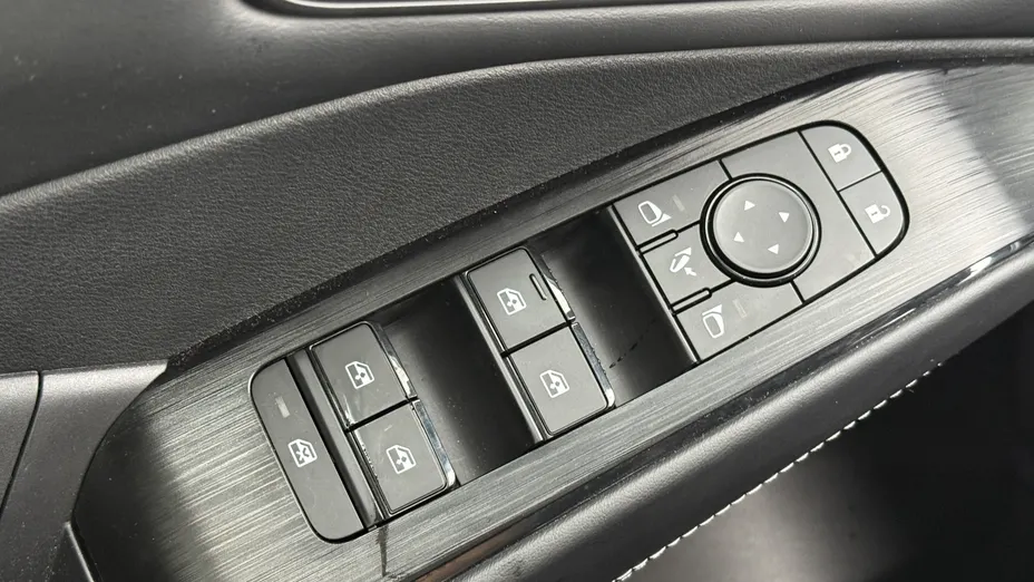 NISSAN Qashqai Qashqai 1.3 DIG-T mHEV N-Connecta Xtronic