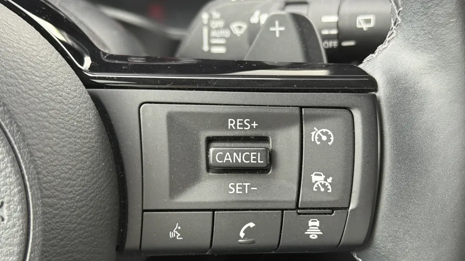 NISSAN Qashqai Qashqai 1.3 DIG-T mHEV N-Connecta Xtronic