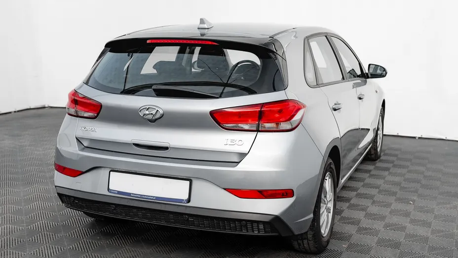 HYUNDAI i30 i30 1.5 DPI Classic +