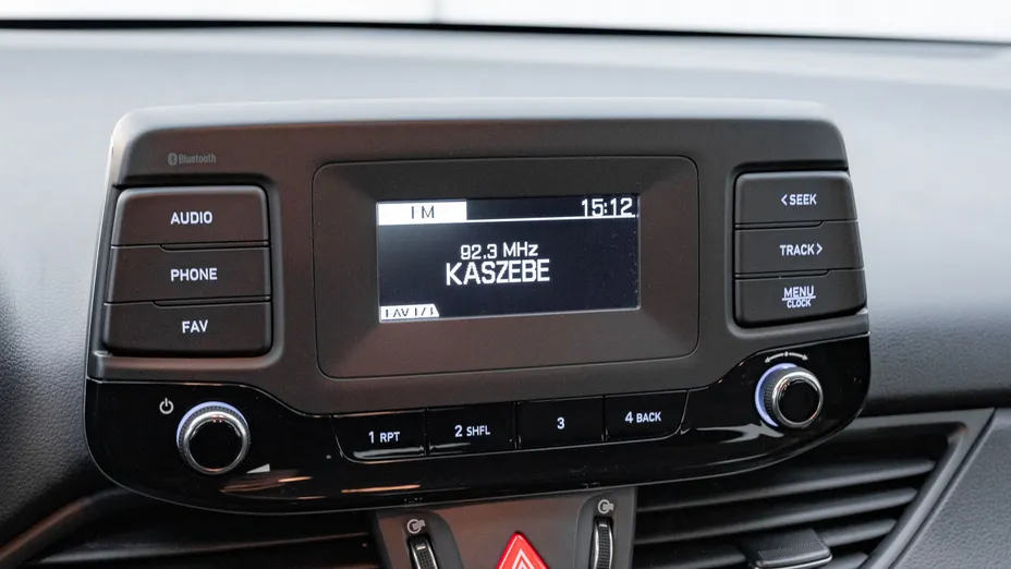 HYUNDAI i30 i30 1.5 DPI Classic +