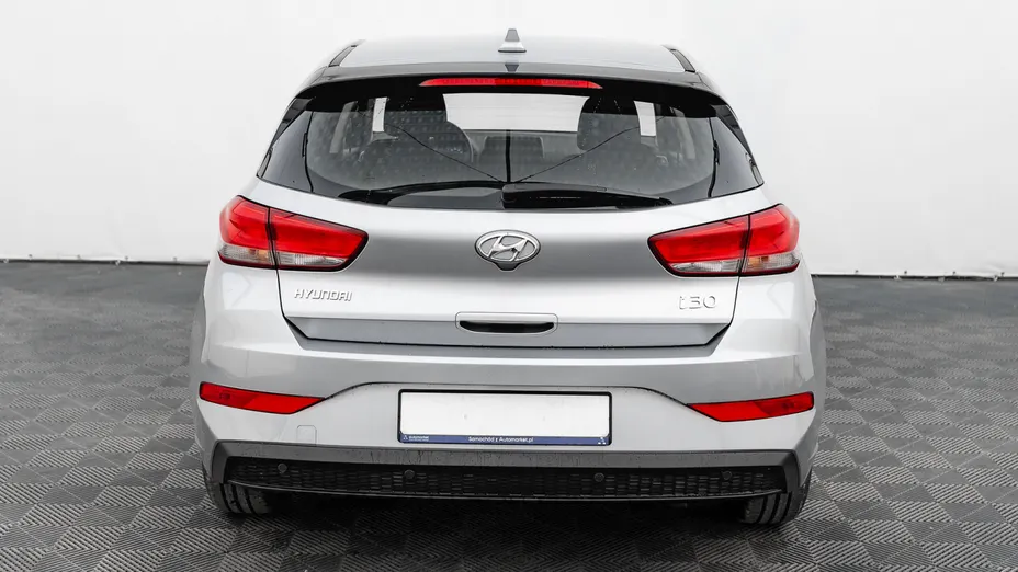HYUNDAI i30 i30 1.5 DPI Classic +