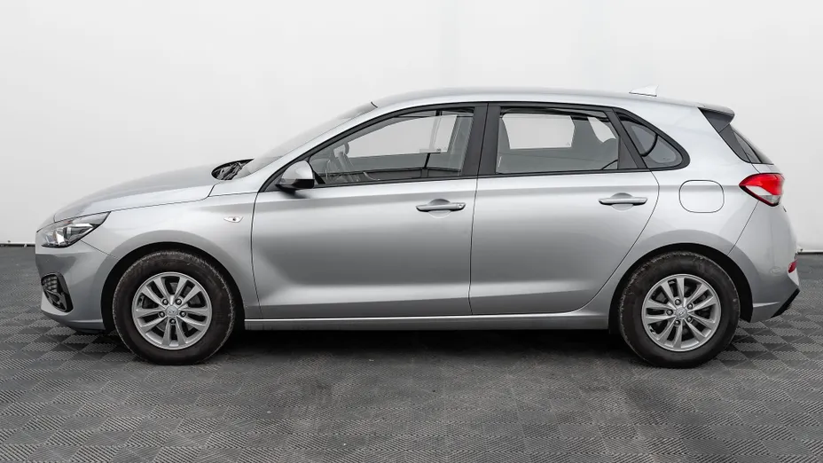 HYUNDAI i30 i30 1.5 DPI Classic +