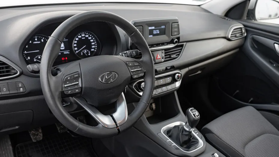 HYUNDAI i30 i30 1.5 DPI Classic +