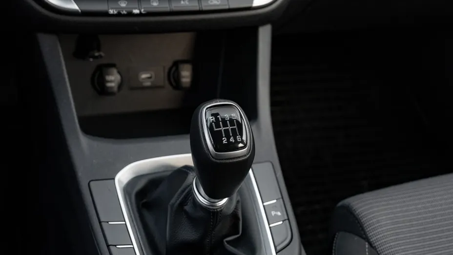 HYUNDAI i30 i30 1.5 DPI Classic +