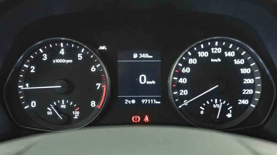 HYUNDAI i30 i30 1.5 DPI Classic +