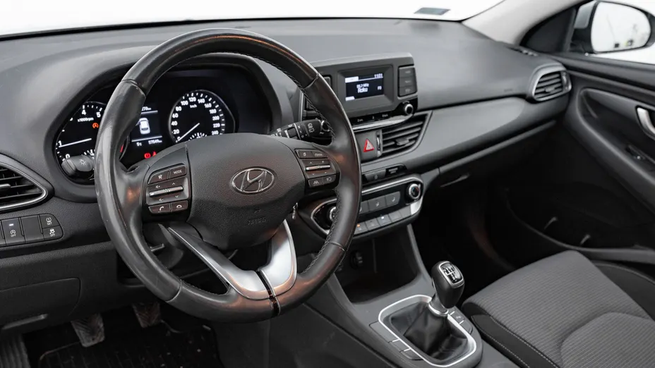 HYUNDAI i30 i30 1.5 DPI Classic +