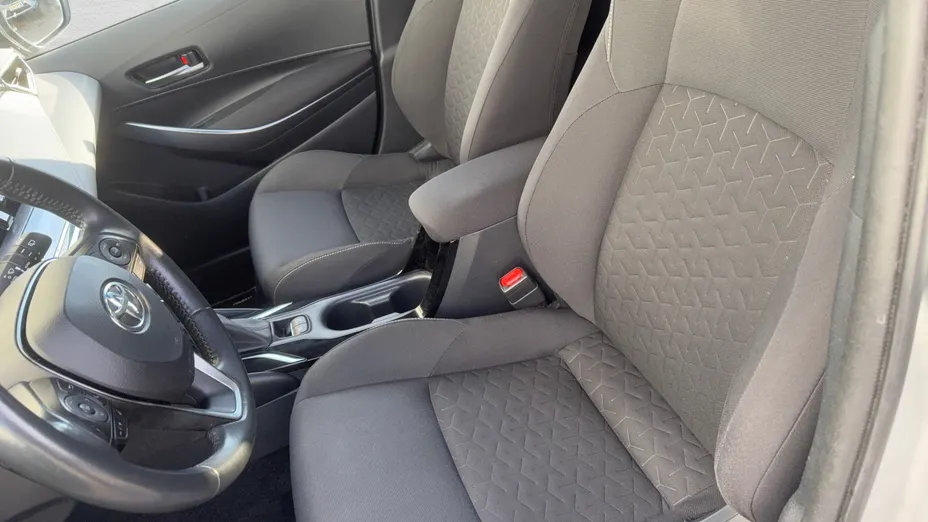 TOYOTA Corolla Corolla 2.0 Hybrid Comfort