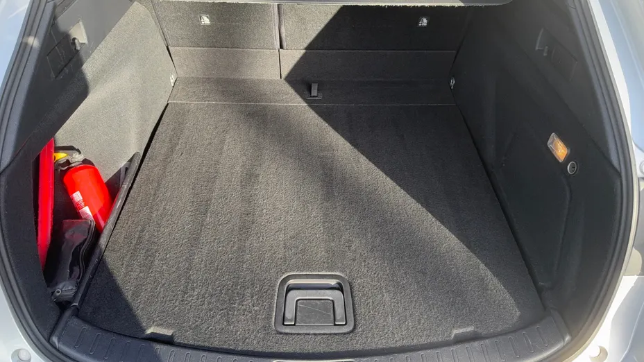 TOYOTA Corolla Corolla 2.0 Hybrid Comfort