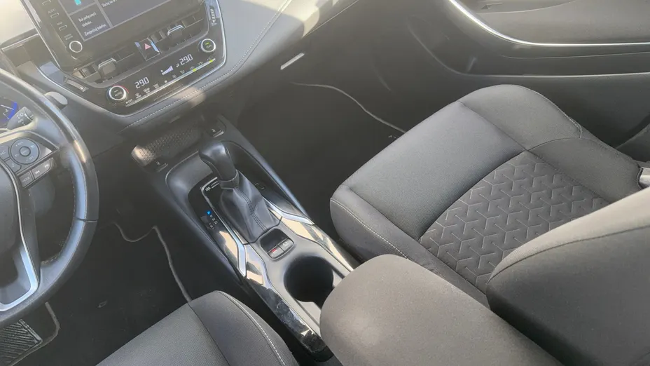 TOYOTA Corolla Corolla 2.0 Hybrid Comfort