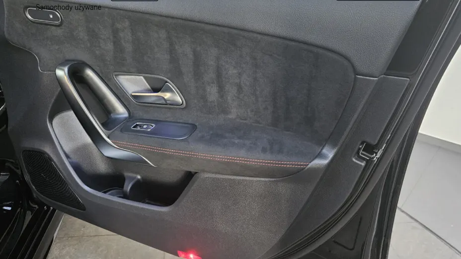 MERCEDES-BENZ A Klasa A 200 AMG Line 7G-DCT