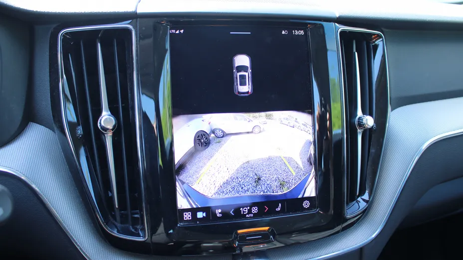 VOLVO XC60 XC60 B4 D Plus Dark aut