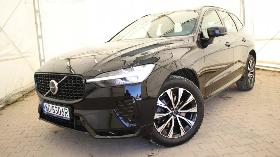 VOLVO XC60 XC60 B4 D Plus Dark aut