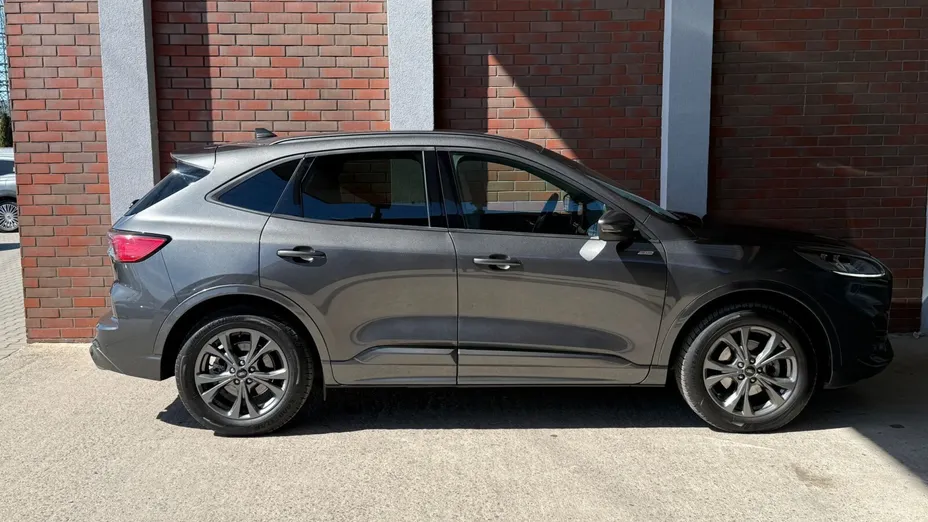 FORD Kuga Kuga 2.5 FHEV AWD ST-Line X