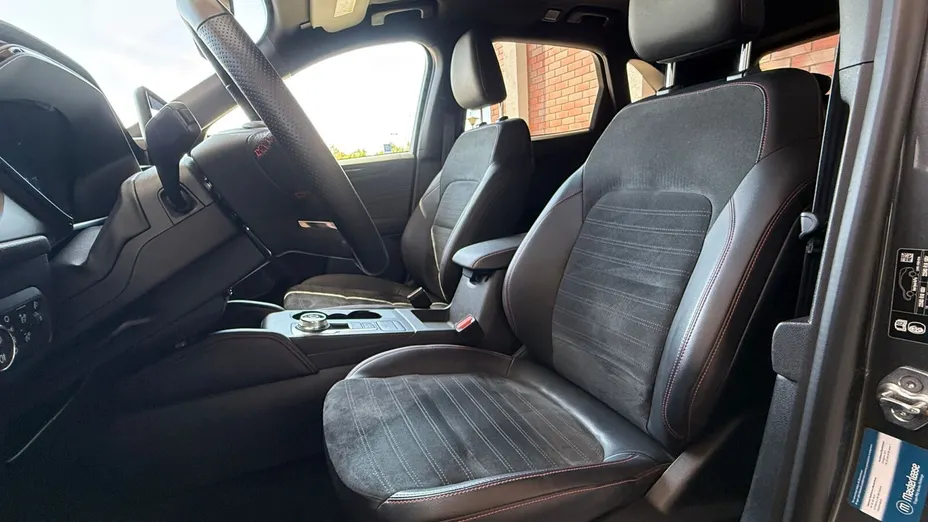 FORD Kuga Kuga 2.5 FHEV AWD ST-Line X