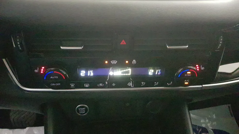 NISSAN Qashqai Qashqai 1.3 DIG-T mHEV N-Connecta Xtronic