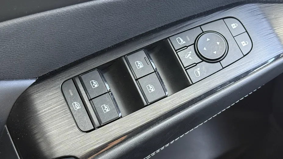 NISSAN Qashqai Qashqai 1.3 DIG-T mHEV N-Connecta Xtronic