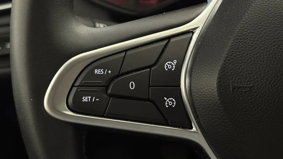 RENAULT Clio Clio 1.0 TCe Equilibre