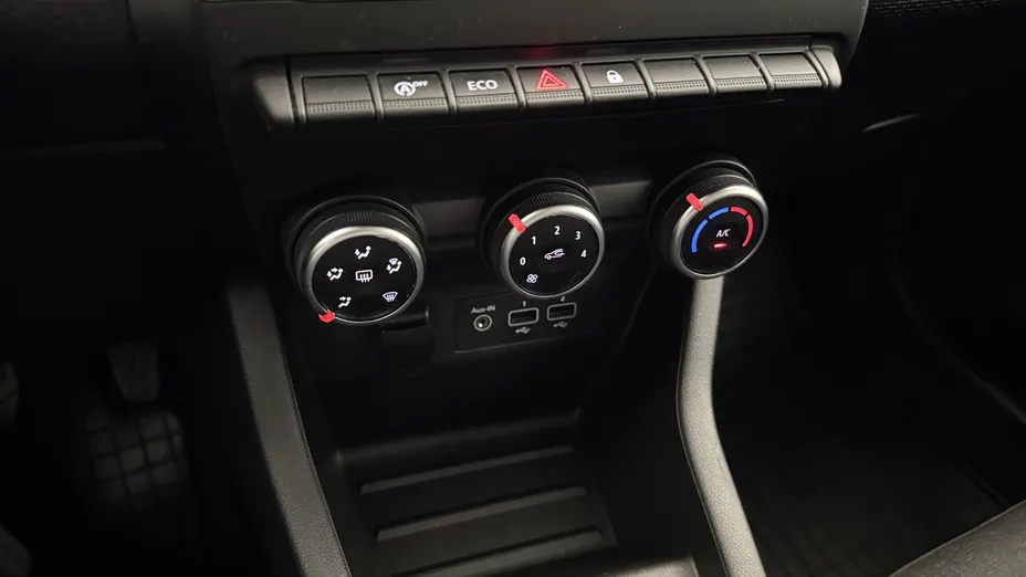 RENAULT Clio Clio 1.0 TCe Equilibre