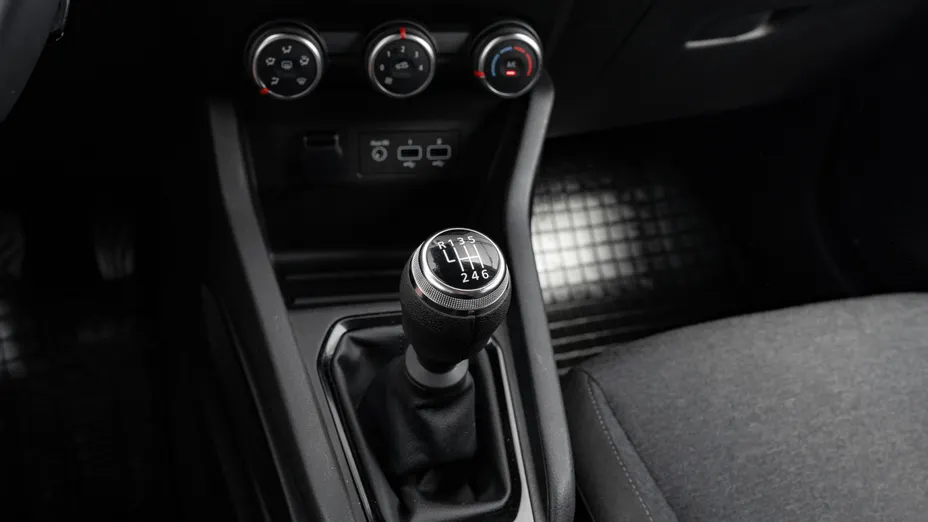 RENAULT Clio Clio 1.0 TCe Equilibre