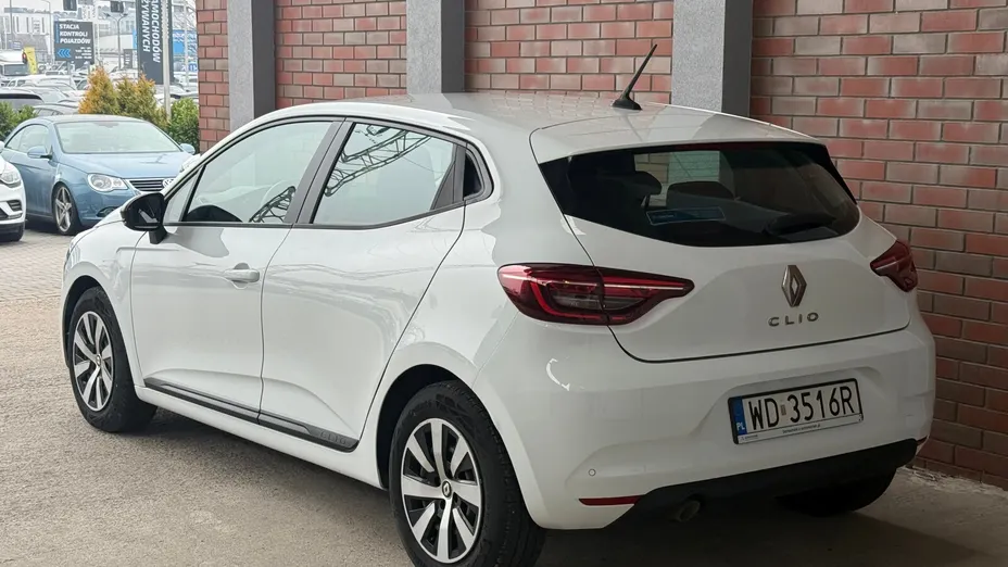 RENAULT Clio Clio 1.0 TCe Equilibre