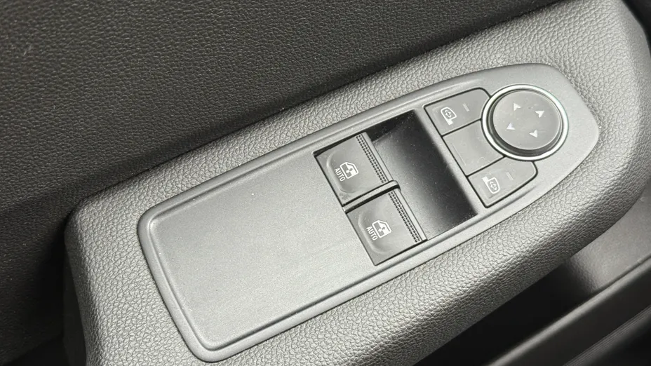 RENAULT Clio Clio 1.0 TCe Equilibre