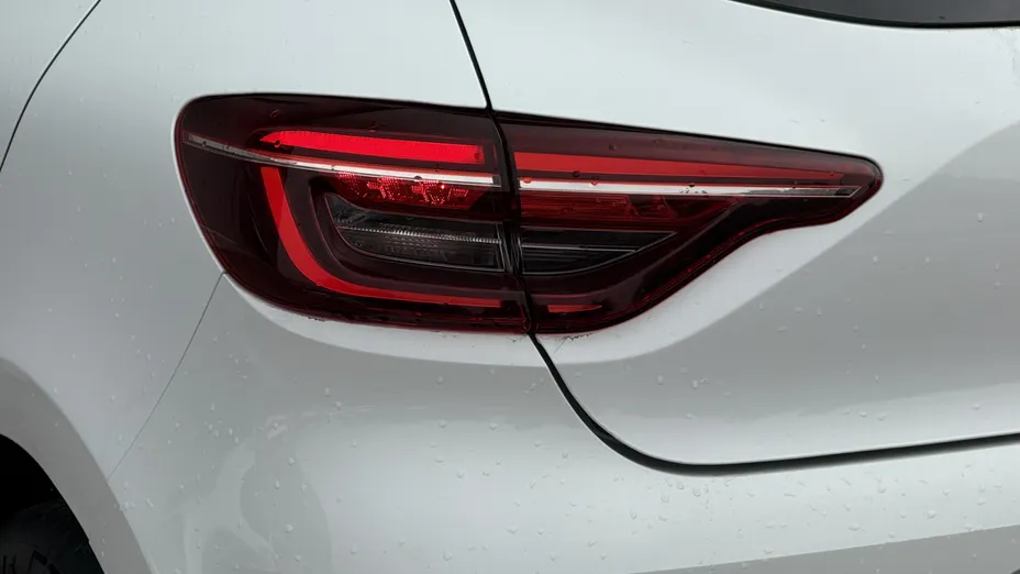 RENAULT Clio Clio 1.0 TCe Equilibre