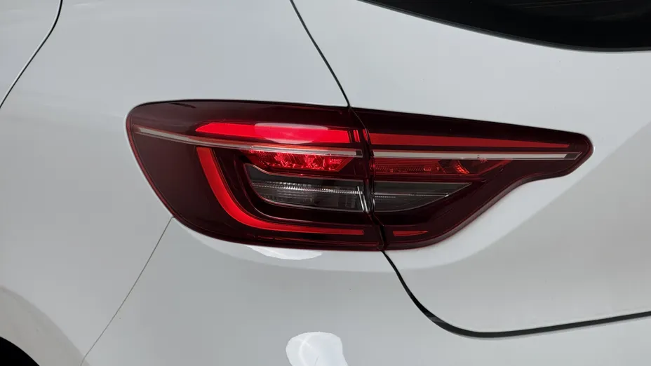 RENAULT Clio Clio 1.0 TCe Equilibre