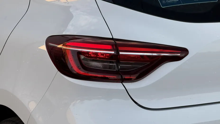 RENAULT Clio Clio 1.0 TCe Equilibre