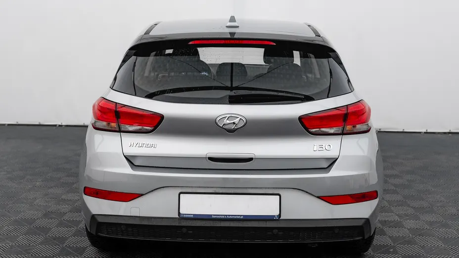 HYUNDAI i30 i30 1.5 DPI Classic +