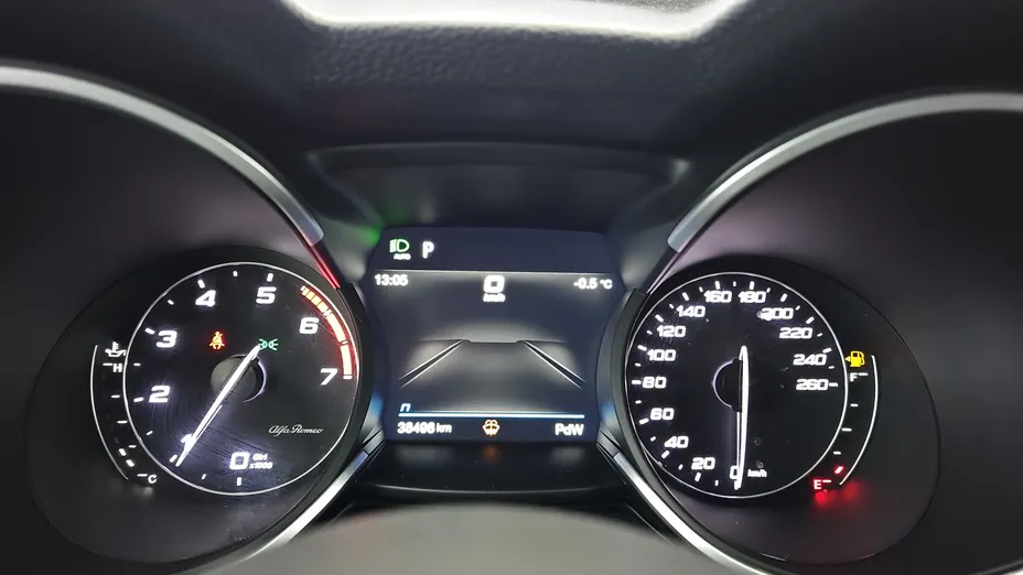 ALFA ROMEO Stelvio Stelvio 2.0 Turbo Veloce Q4 aut