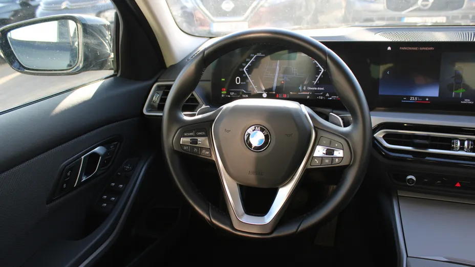 BMW Seria 3 318i aut