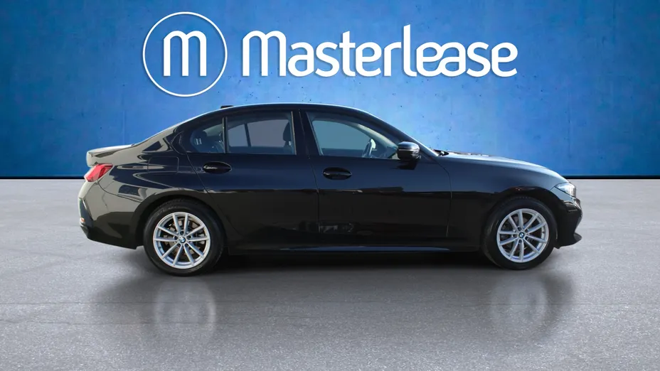 BMW Seria 3 318i aut