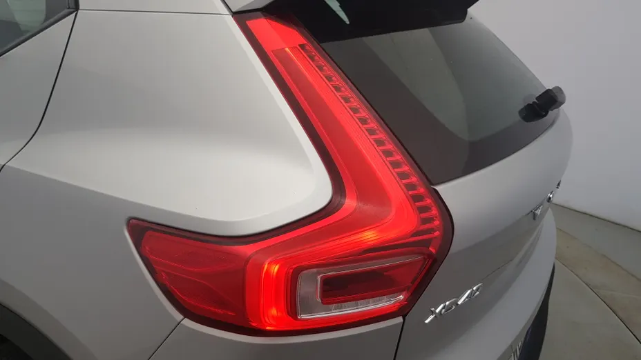 VOLVO XC40 XC40 B3 Core aut