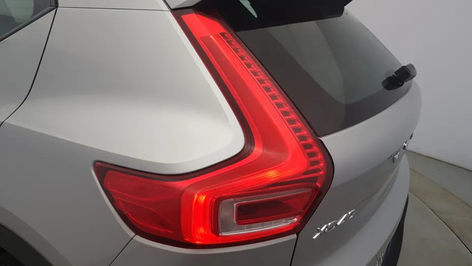 VOLVO XC40 XC40 B3 Core aut