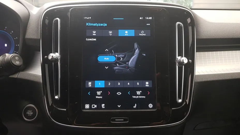 VOLVO XC40 XC40 B3 Core aut