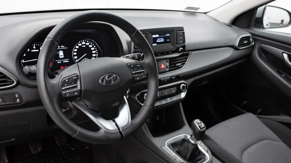 HYUNDAI i30 i30 1.5 DPI Classic +