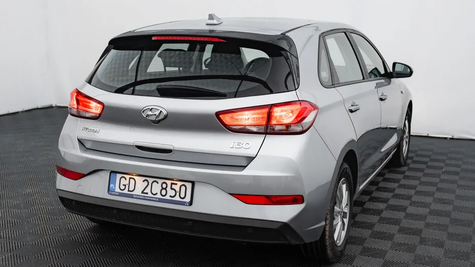 HYUNDAI i30 i30 1.5 DPI Classic +