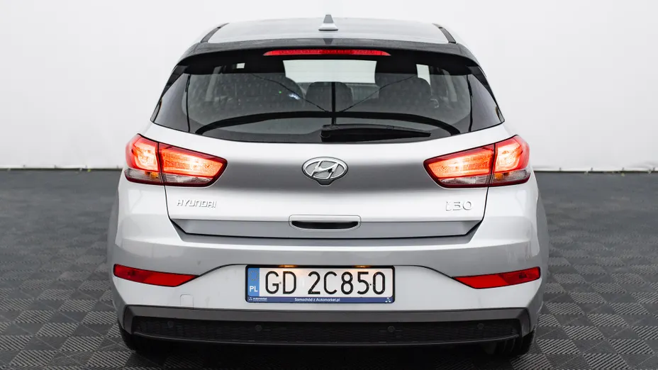 HYUNDAI i30 i30 1.5 DPI Classic +