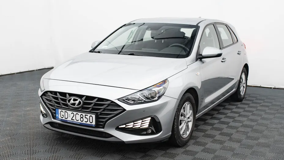 HYUNDAI i30 i30 1.5 DPI Classic +
