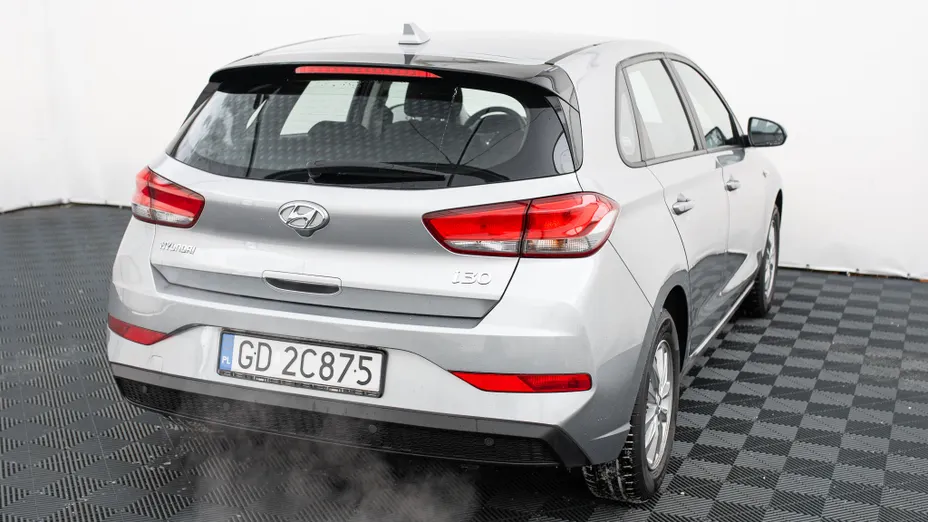 HYUNDAI i30 i30 1.5 DPI Classic +