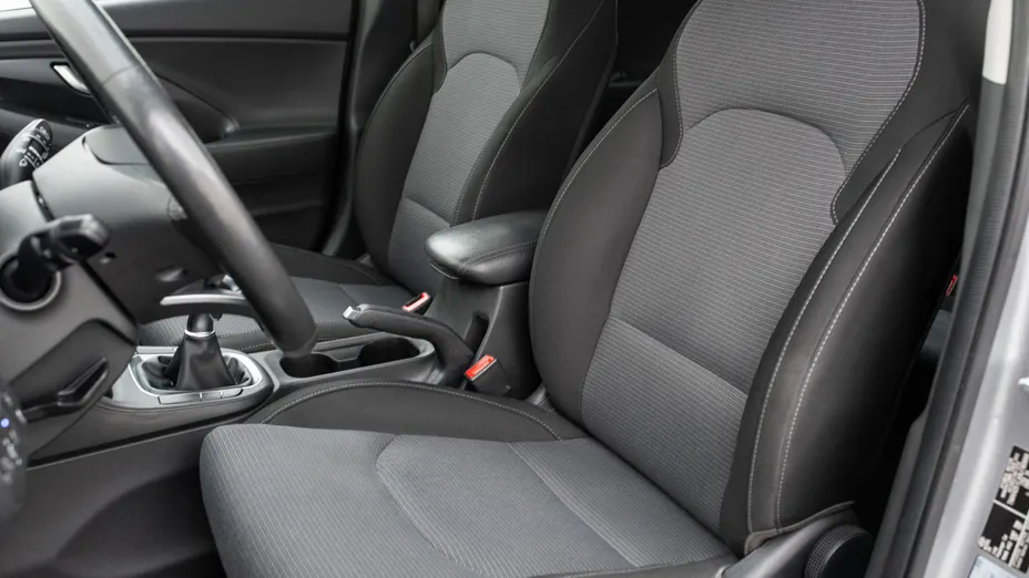 HYUNDAI i30 i30 1.5 DPI Classic +