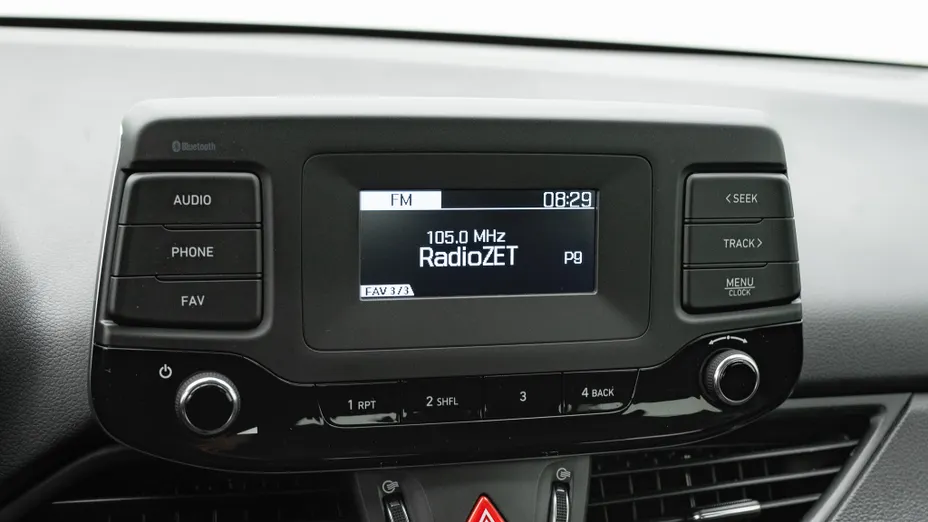 HYUNDAI i30 i30 1.5 DPI Classic +