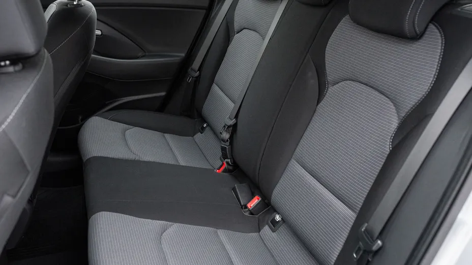 HYUNDAI i30 i30 1.5 DPI Classic +