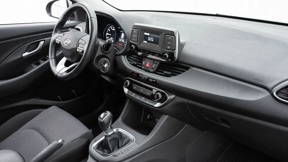 HYUNDAI i30 i30 1.5 DPI Classic +